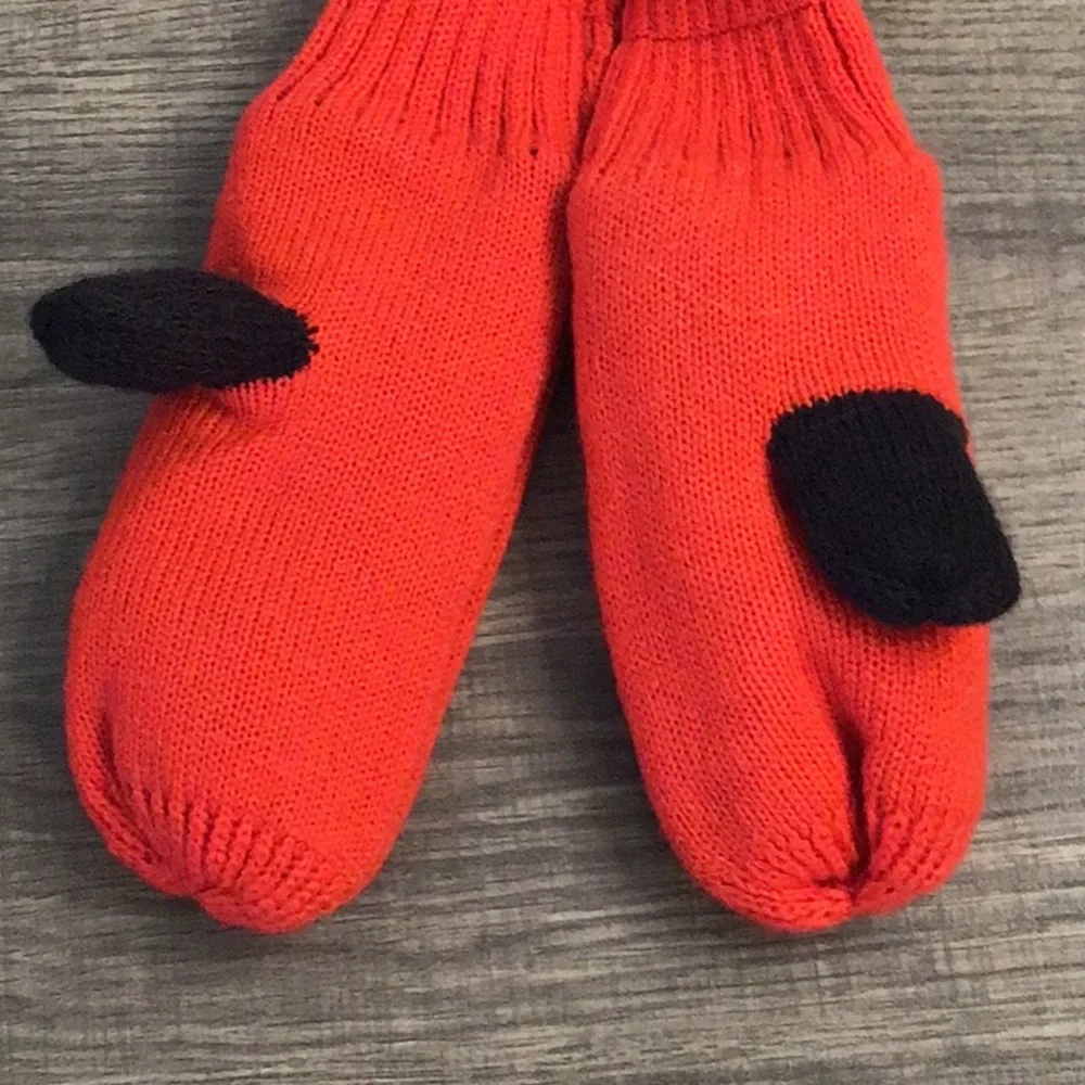 GAP Kids Red and Black Mittens